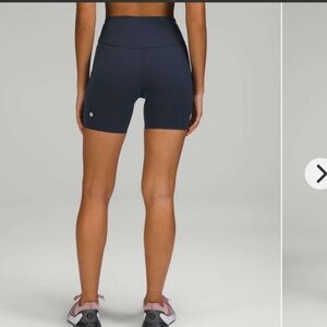 Lululemon Base Pace High-Rise Short 6"